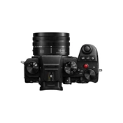 Panasonic Lumix S5D + 18-40mm f/4.5-6.3 KIT