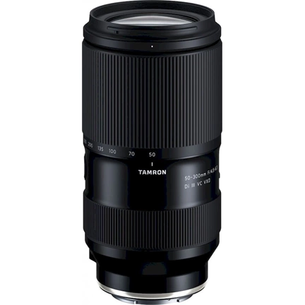 TAMRON 50-300mm f/4.5-6.3 Di III VC VXD (Sony E)